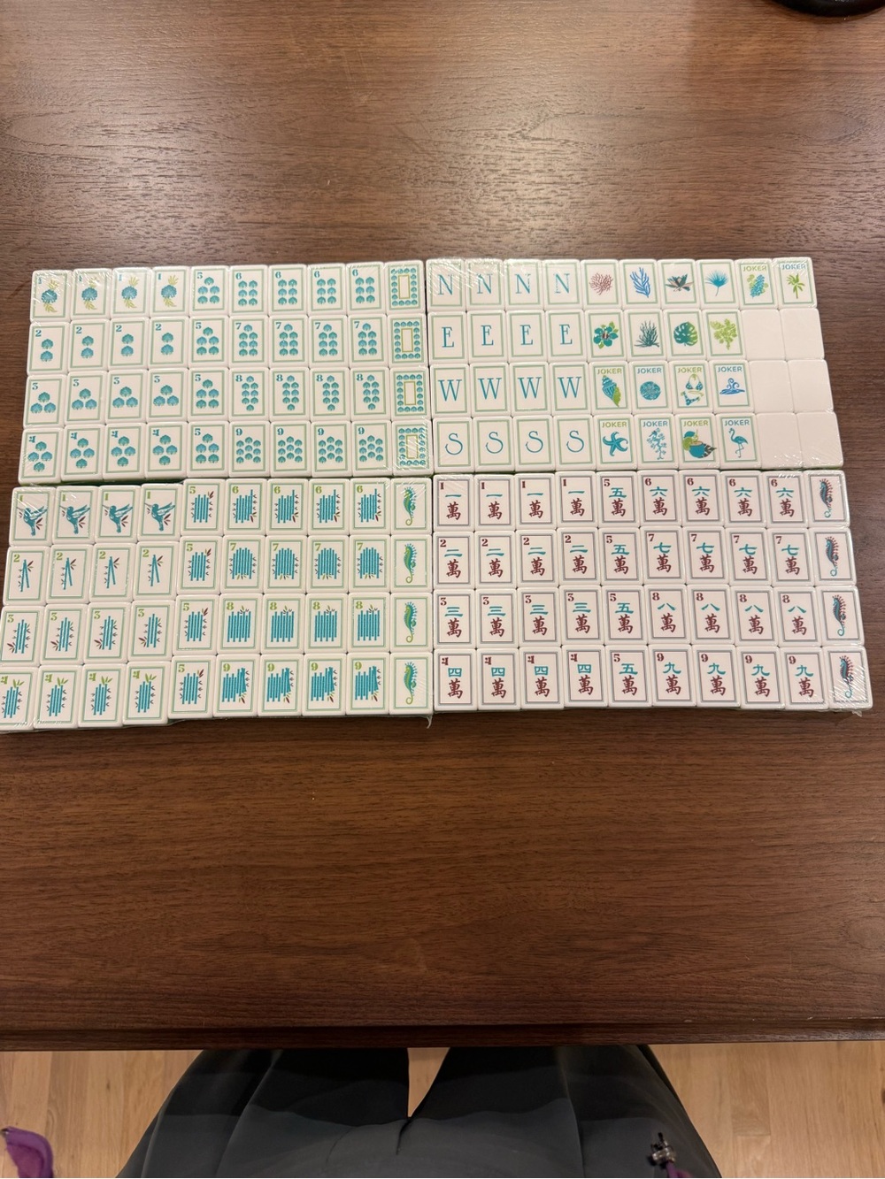 Pearlized Teal Mahjong tiles with matching mat- Never been opened
